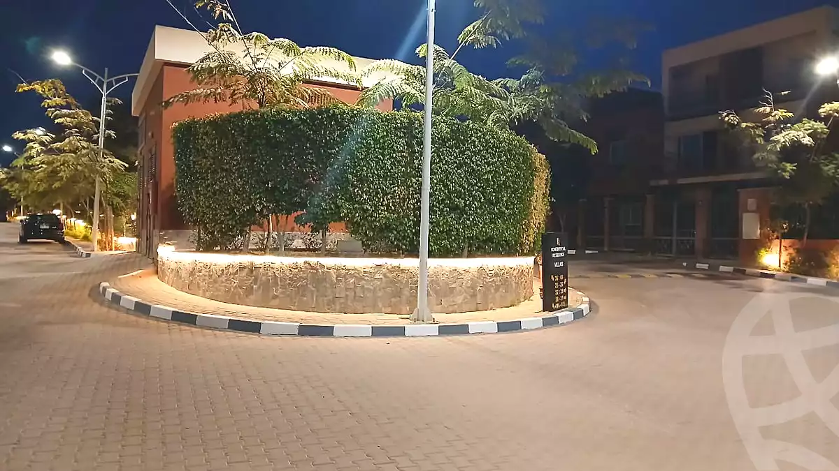 4 BR Townhouse in Continental Residence, photo 42 of 45