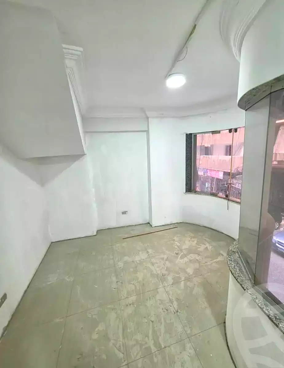 https://aqarmap.com.eg/ar/listing/7300489-for-sale-alexandria-sydy-bshr-sydy-bshr-bhry-shr-mhmwd-l-yswy