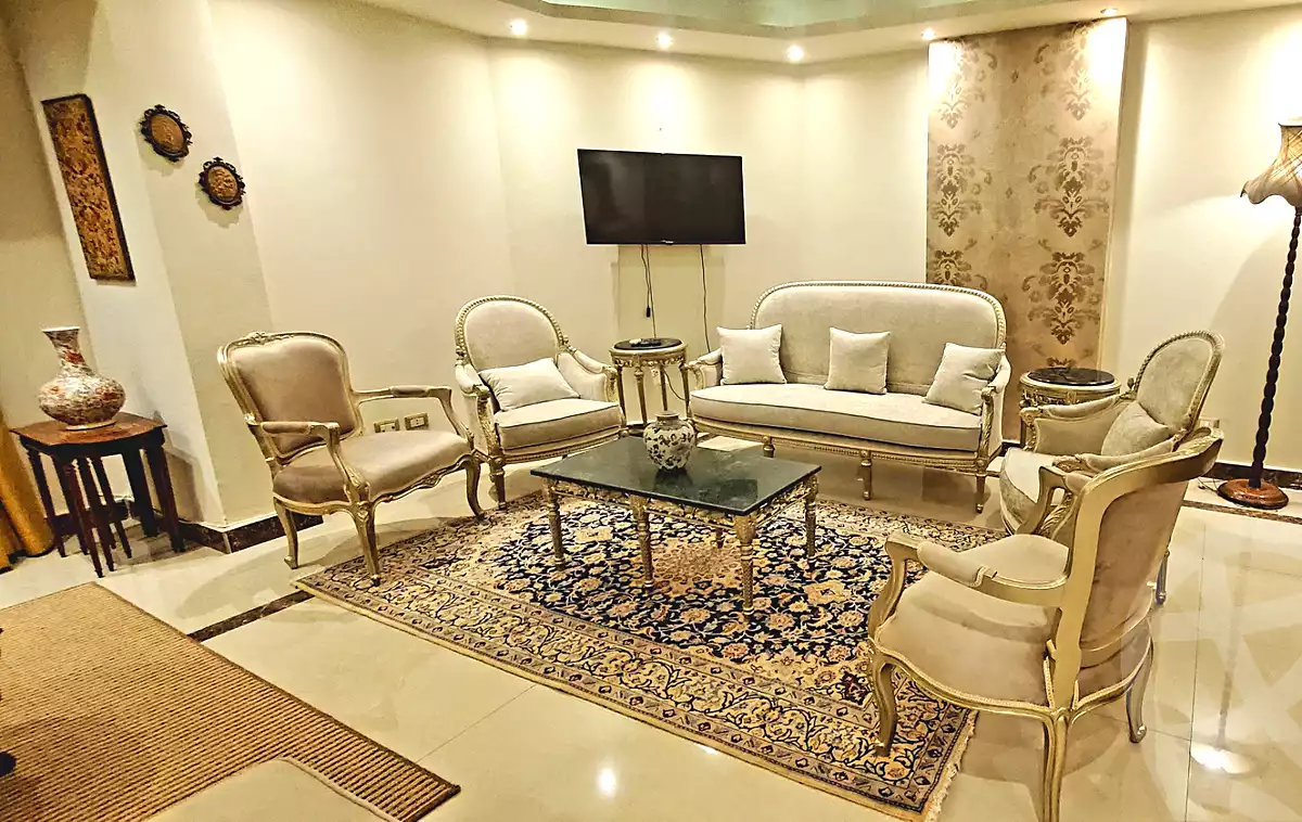 https://aqarmap.com.eg/ar/listing/7300690-for-rent-cairo-el-sheikh-zayed-city-el-hay-elthamen-area-1