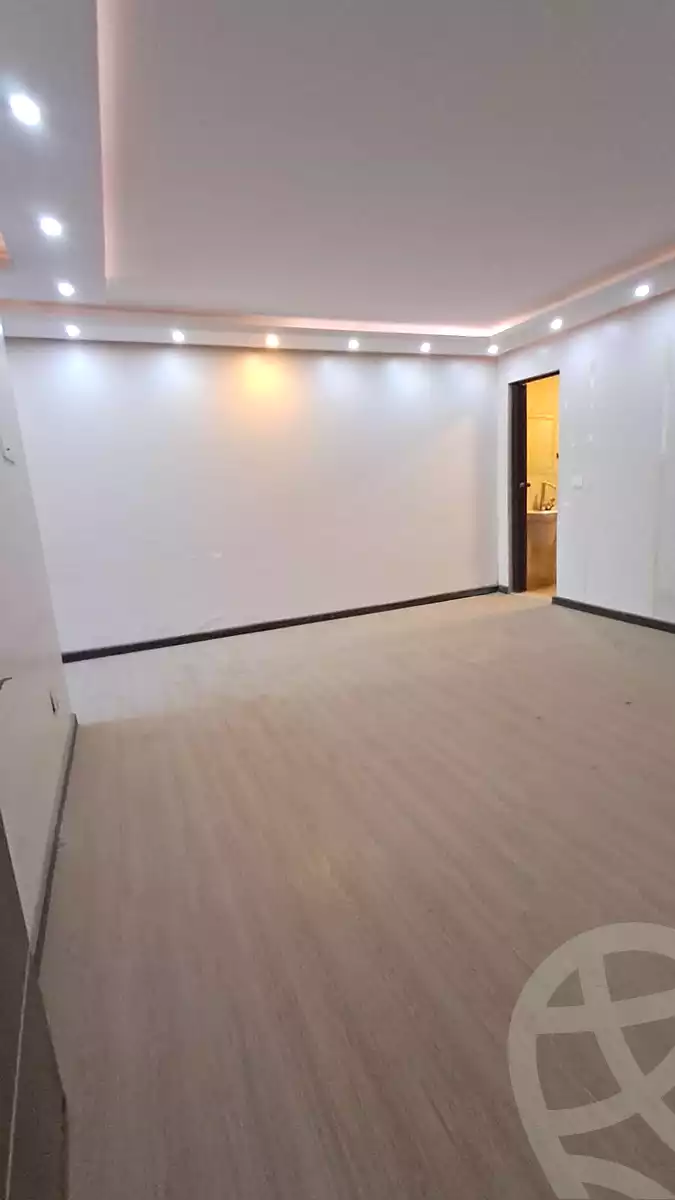 https://aqarmap.com.eg/ar/listing/7301111-for-rent-cairo-el-maadi-zahraa-el-maadi-shr-krfwr-lryysy