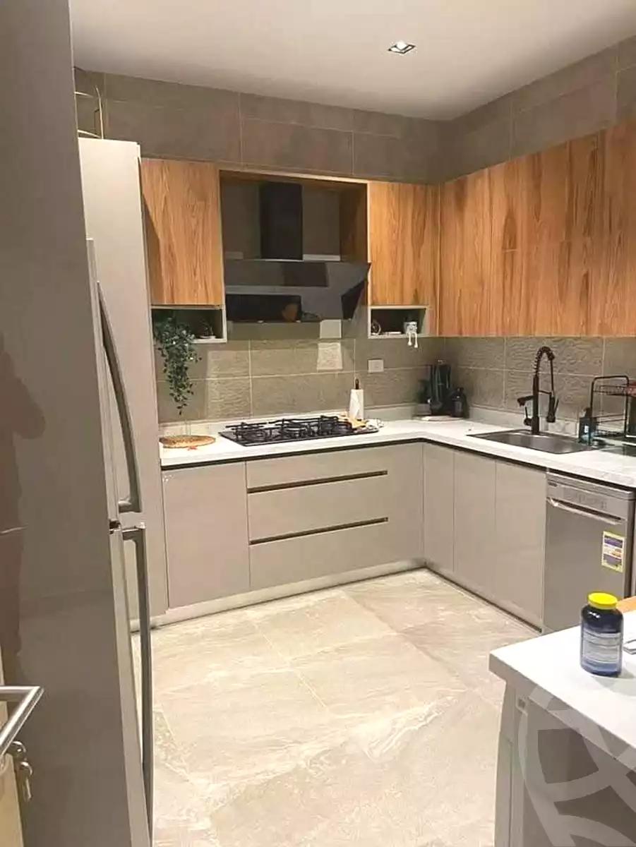 https://aqarmap.com.eg/ar/listing/7301122-for-sale-cairo-new-cairo-compounds-sarai