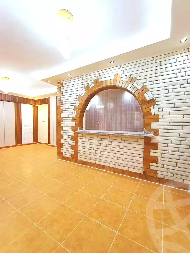 https://aqarmap.com.eg/ar/listing/7301200-for-sale-alexandria-al-agamy-shataa-el-nakheel