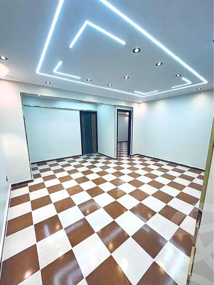 https://aqarmap.com.eg/ar/listing/7301435-for-sale-alexandria-lsywf-el-falki