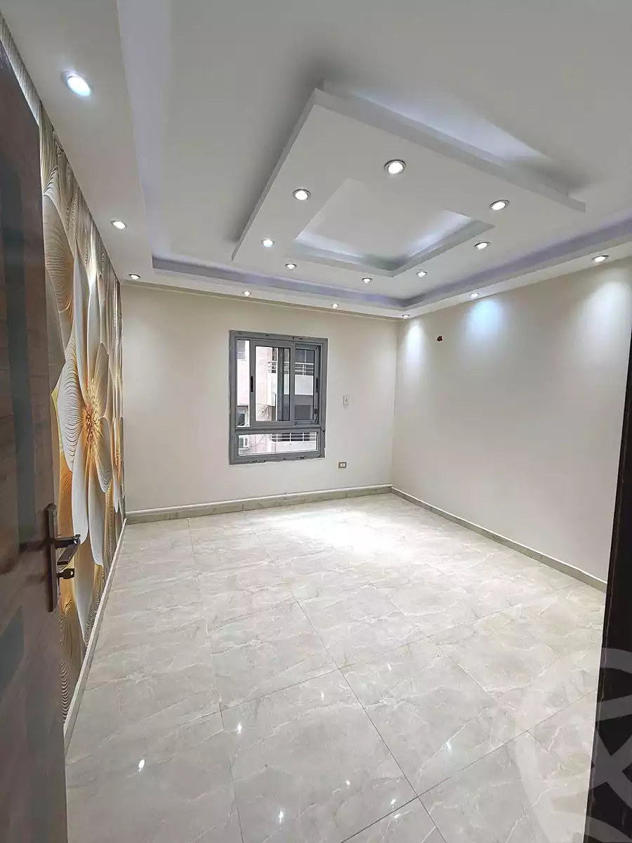https://aqarmap.com.eg/ar/listing/7301723-for-sale-alexandria-sydy-bshr-sydy-bshr-bhry-shr-khld-bn-lwlyd