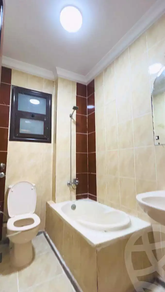 https://aqarmap.com.eg/en/listing/7301863-for-sale-alexandria-al-agamy-shataa-el-nakheel