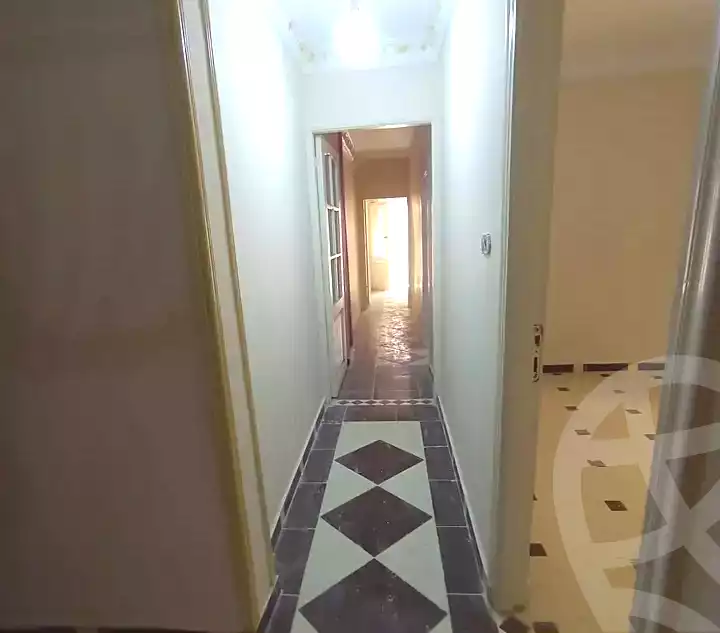 https://aqarmap.com.eg/ar/listing/7302115-for-sale-alexandria-al-agamy-el-hanouvel-abo-el-shawareb-st