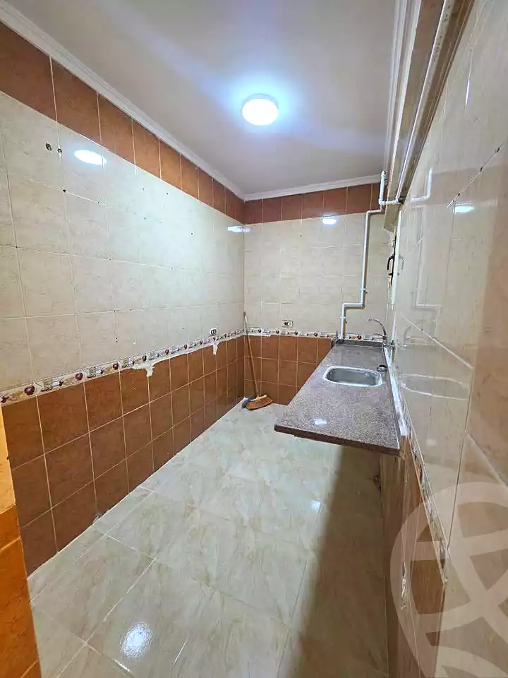 https://aqarmap.com.eg/en/listing/7302405-for-sale-alexandria-sydy-bshr-sydy-bshr-bhry