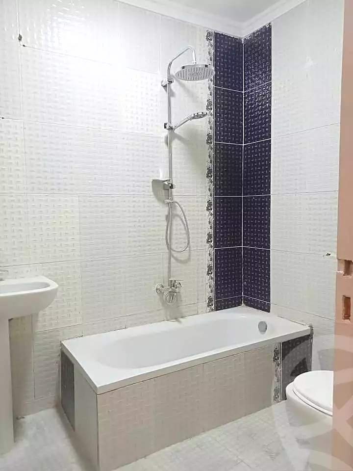 https://aqarmap.com.eg/ar/listing/7302492-for-sale-alexandria-sydy-bshr