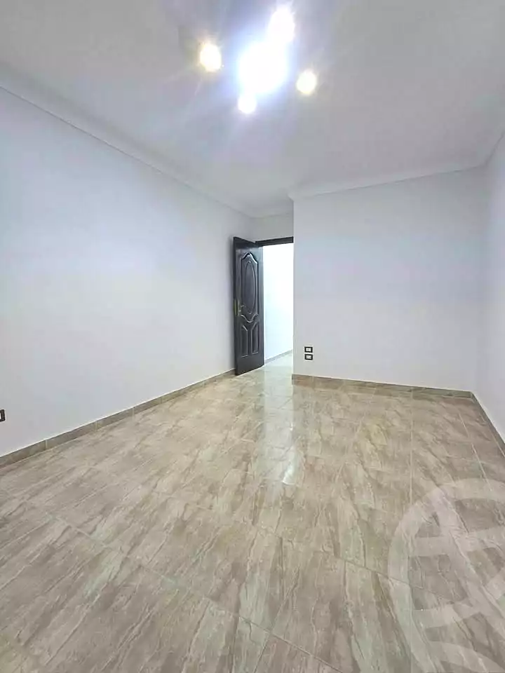 https://aqarmap.com.eg/en/listing/7303019-for-sale-alexandria-el-asafra-shr-45