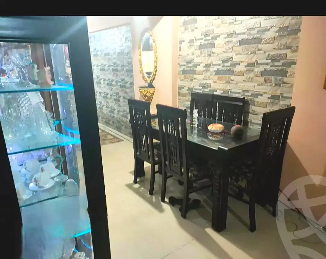 https://aqarmap.com.eg/ar/listing/7303065-for-sale-alexandria-sydy-bshr-sydy-bshr-bhry-shr-khld-bn-lwlyd