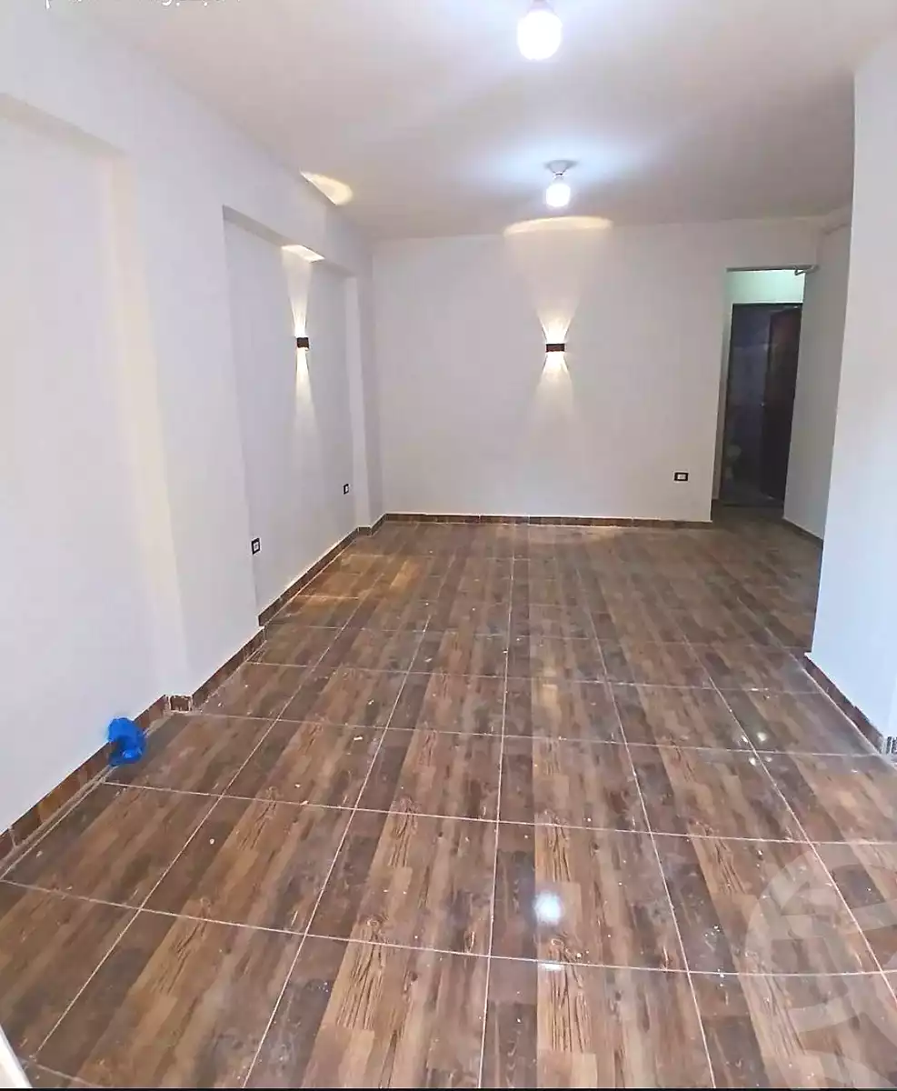 https://aqarmap.com.eg/en/listing/7303120-for-sale-alexandria-lsywf-el-falki