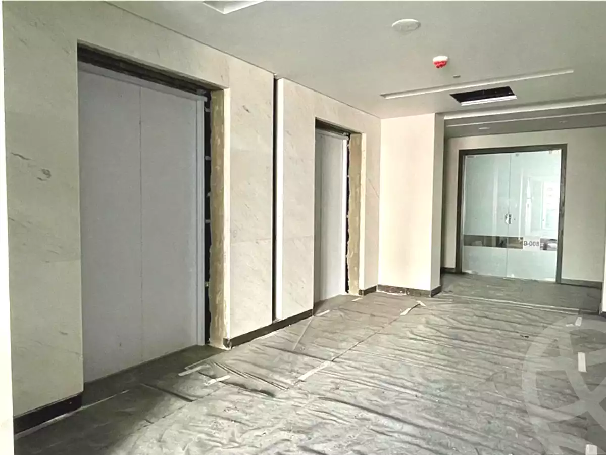 https://aqarmap.com.eg/en/listing/7303181-for-sale-cairo-new-cairo-compounds-hyde-park-business-district