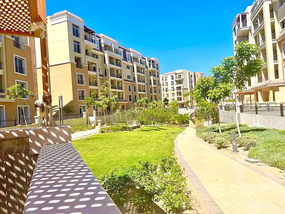 https://aqarmap.com.eg/ar/listing/7303926-for-sale-cairo-new-cairo-compounds-sarai-esse-residence-sarai