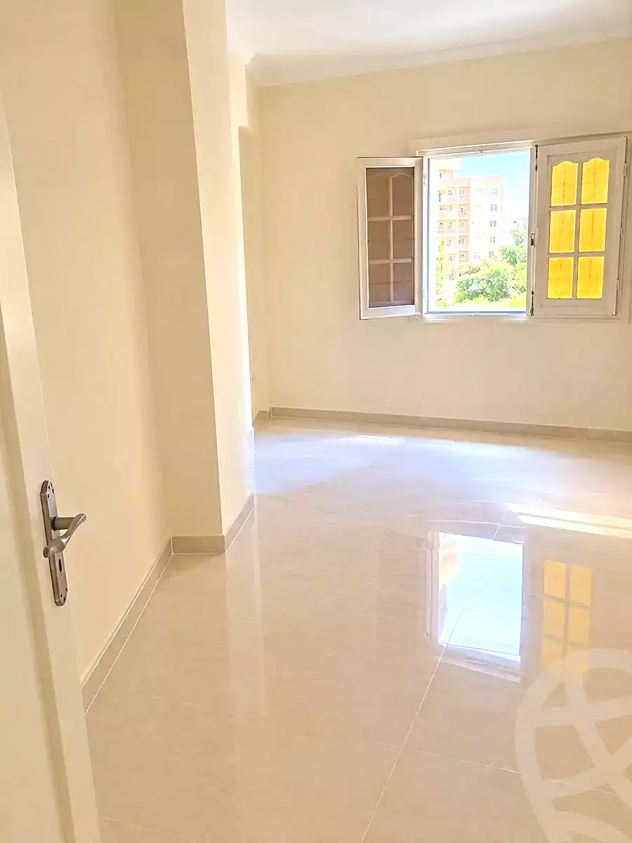 https://aqarmap.com.eg/ar/listing/7304256-for-sale-cairo-faisal-el-matbeaa-amr-ibn-al-aas-st