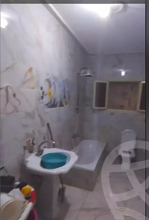 https://aqarmap.com.eg/en/listing/7304339-for-sale-alexandria-al-agamy-el-hanouvel-el-salam-st