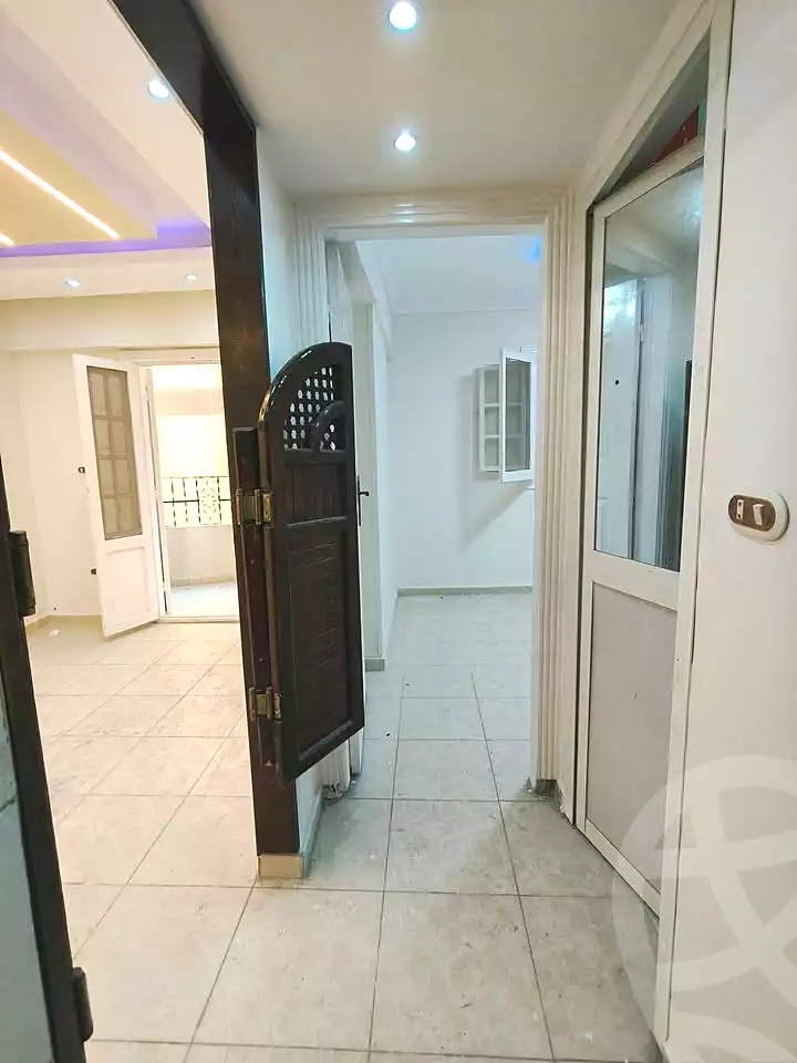 https://aqarmap.com.eg/en/listing/7304426-for-sale-alexandria-lsywf-el-falki