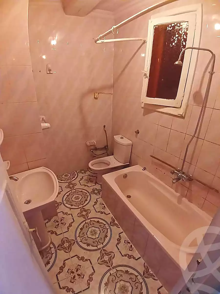 https://aqarmap.com.eg/en/listing/7304590-for-sale-alexandria-fyktwry-shr-jml-bd-lnsr