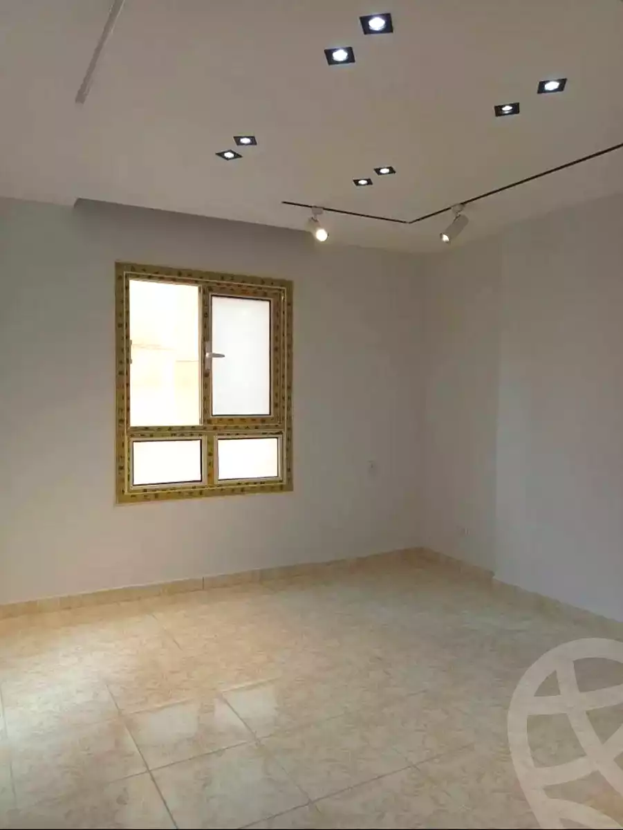 https://aqarmap.com.eg/ar/listing/7304692-for-sale-alexandria-sydy-bshr-sydy-bshr-bhry-shr-mhmd-njyb