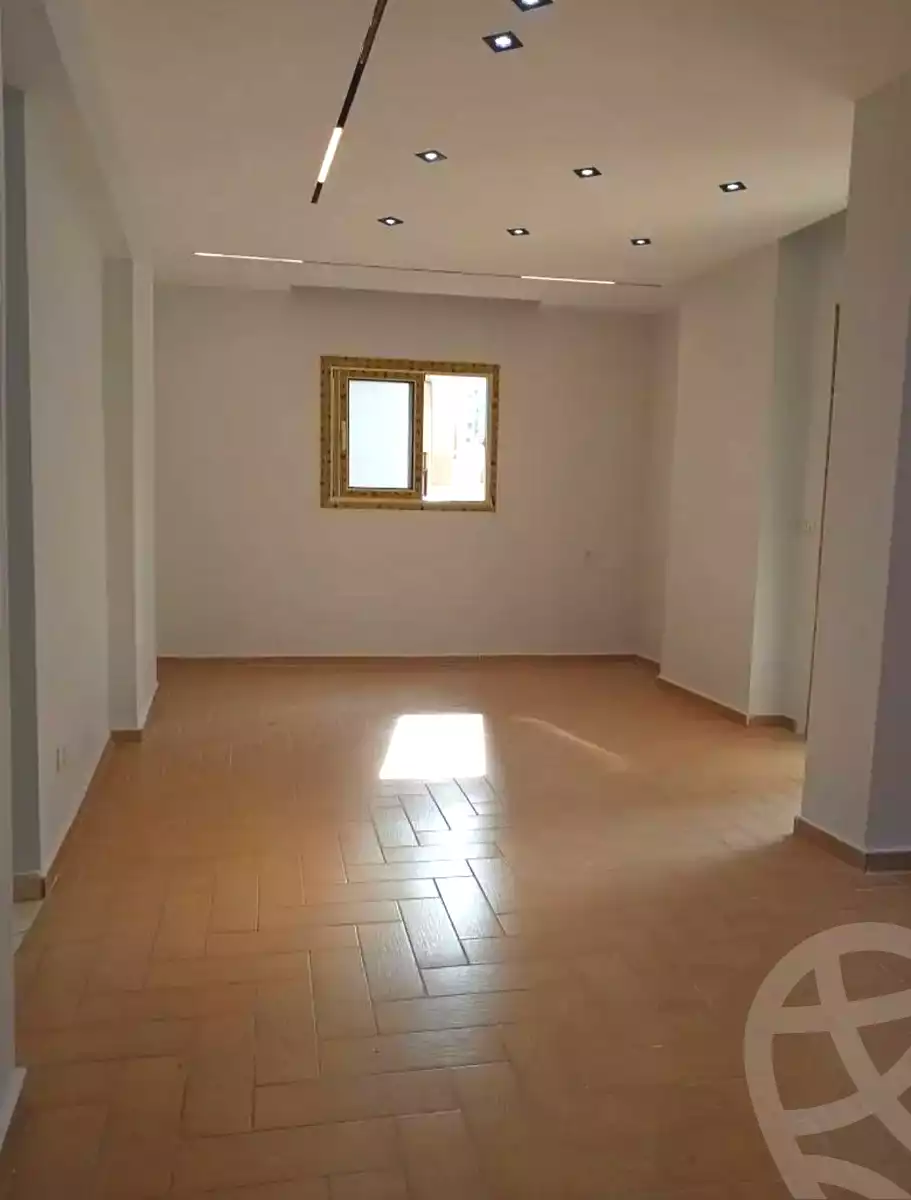 https://aqarmap.com.eg/ar/listing/7304692-for-sale-alexandria-sydy-bshr-sydy-bshr-bhry-shr-mhmd-njyb