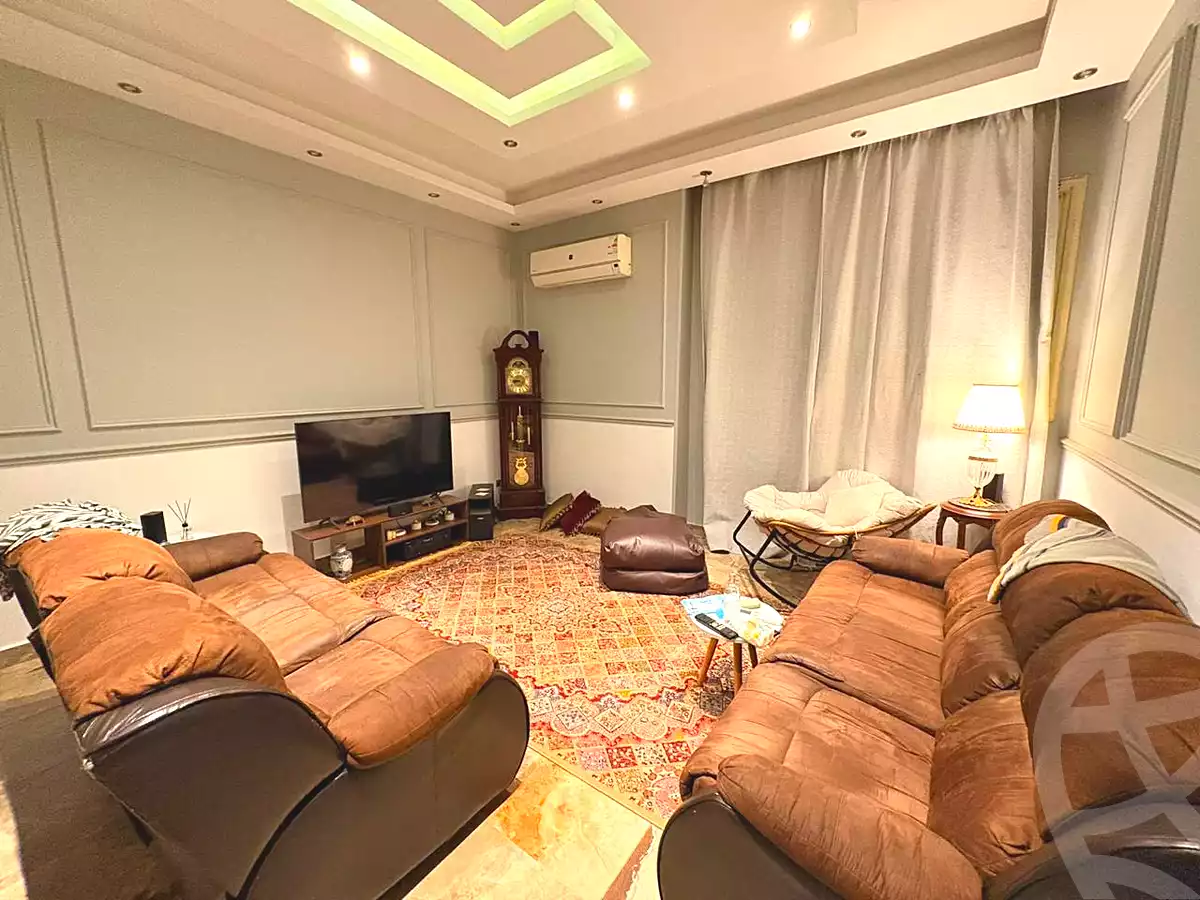 https://aqarmap.com.eg/en/listing/7304977-for-sale-cairo-new-cairo-gharb-el-golf-alaa-elsaadany-st