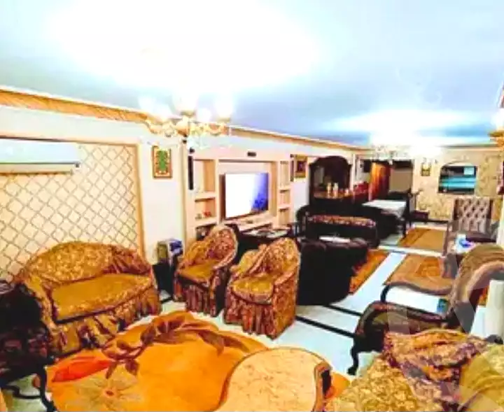 https://aqarmap.com.eg/ar/listing/7305055-for-sale-alexandria-sydy-bshr-sydy-bshr-bhry-shr-khld-bn-lwlyd