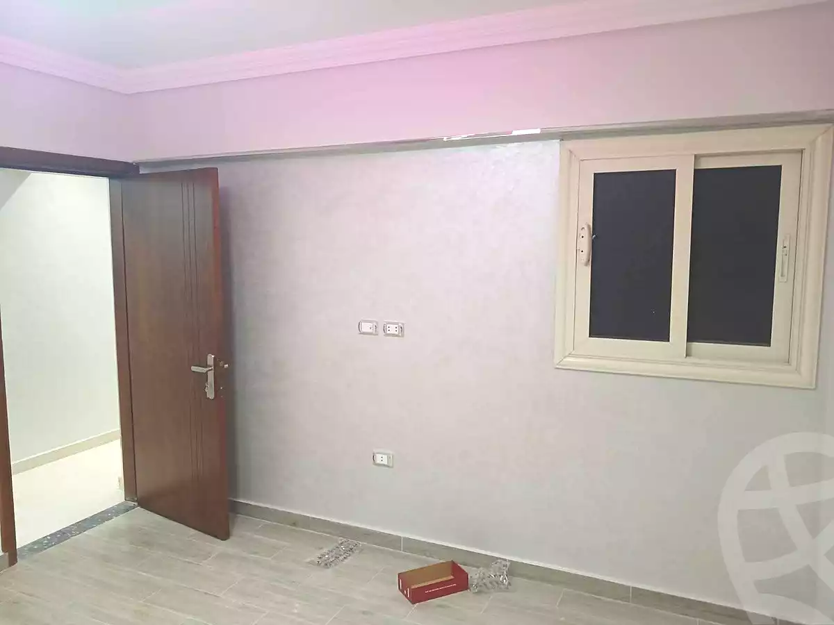 https://aqarmap.com.eg/ar/listing/7305094-for-sale-cairo-helwan-mostafa-fahmy-st