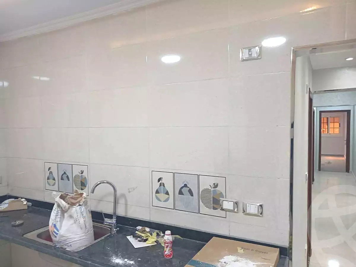 https://aqarmap.com.eg/ar/listing/7305094-for-sale-cairo-helwan-mostafa-fahmy-st