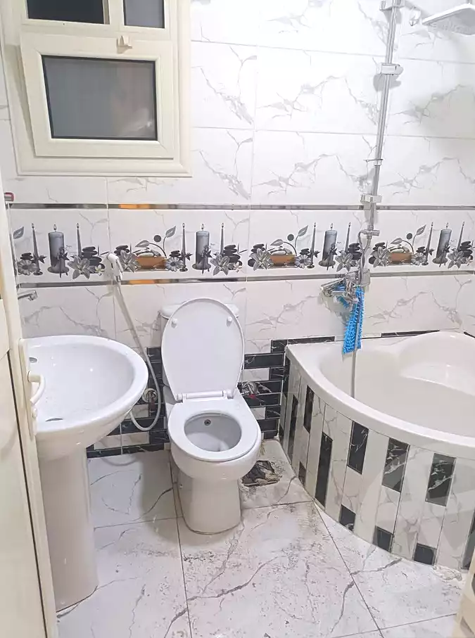 https://aqarmap.com.eg/ar/listing/7305139-for-rent-cairo-ain-shams-el-naam-mohammed-ezzat-tamom-st