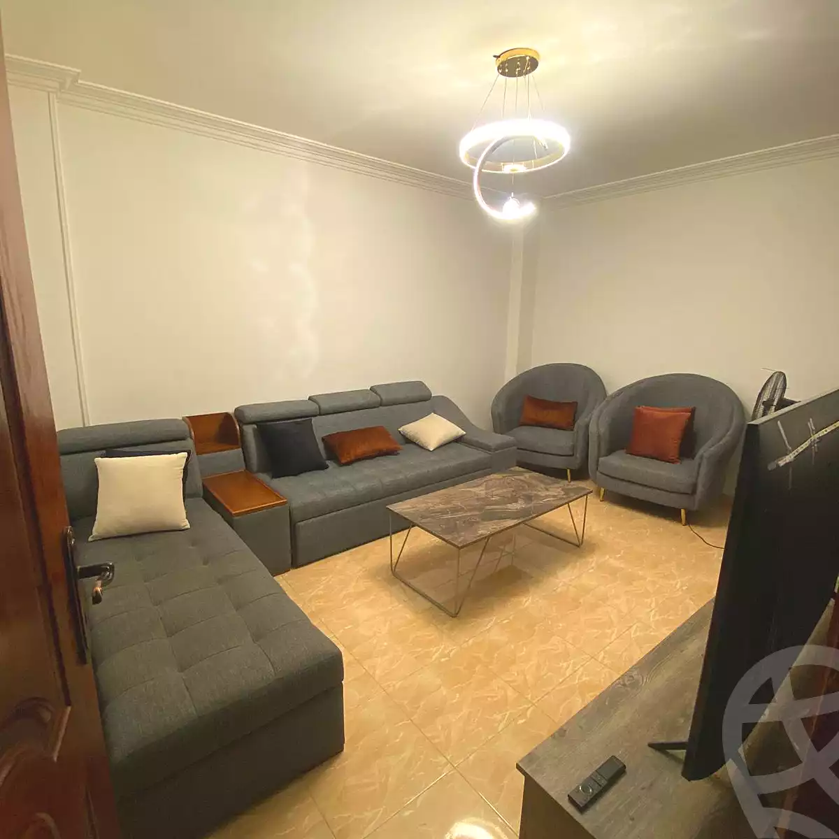 https://aqarmap.com.eg/ar/listing/7305610-for-rent-cairo-6th-of-october-el-ahyaa-neighborhood-2nd