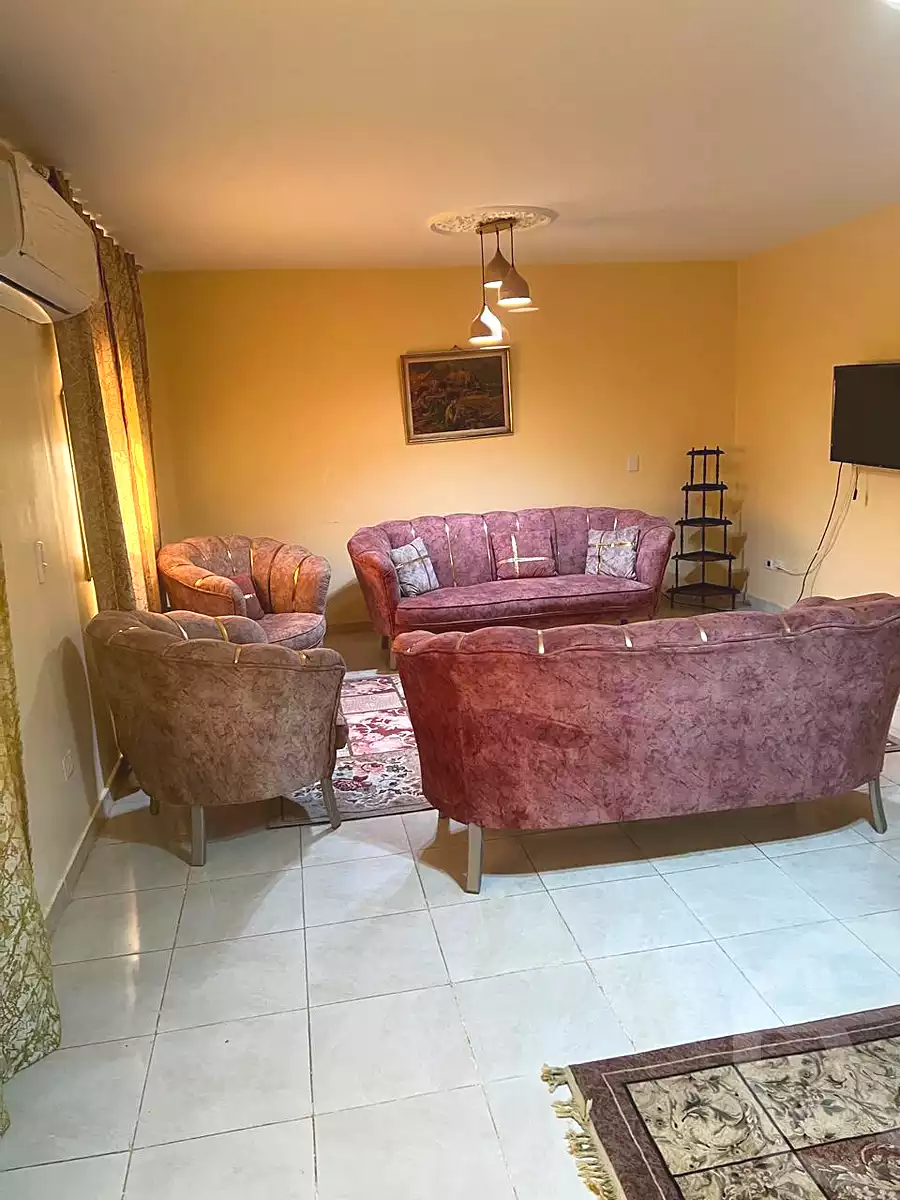 https://aqarmap.com.eg/ar/listing/7305636-for-rent-cairo-6th-of-october-el-ahyaa-neighborhood-1st