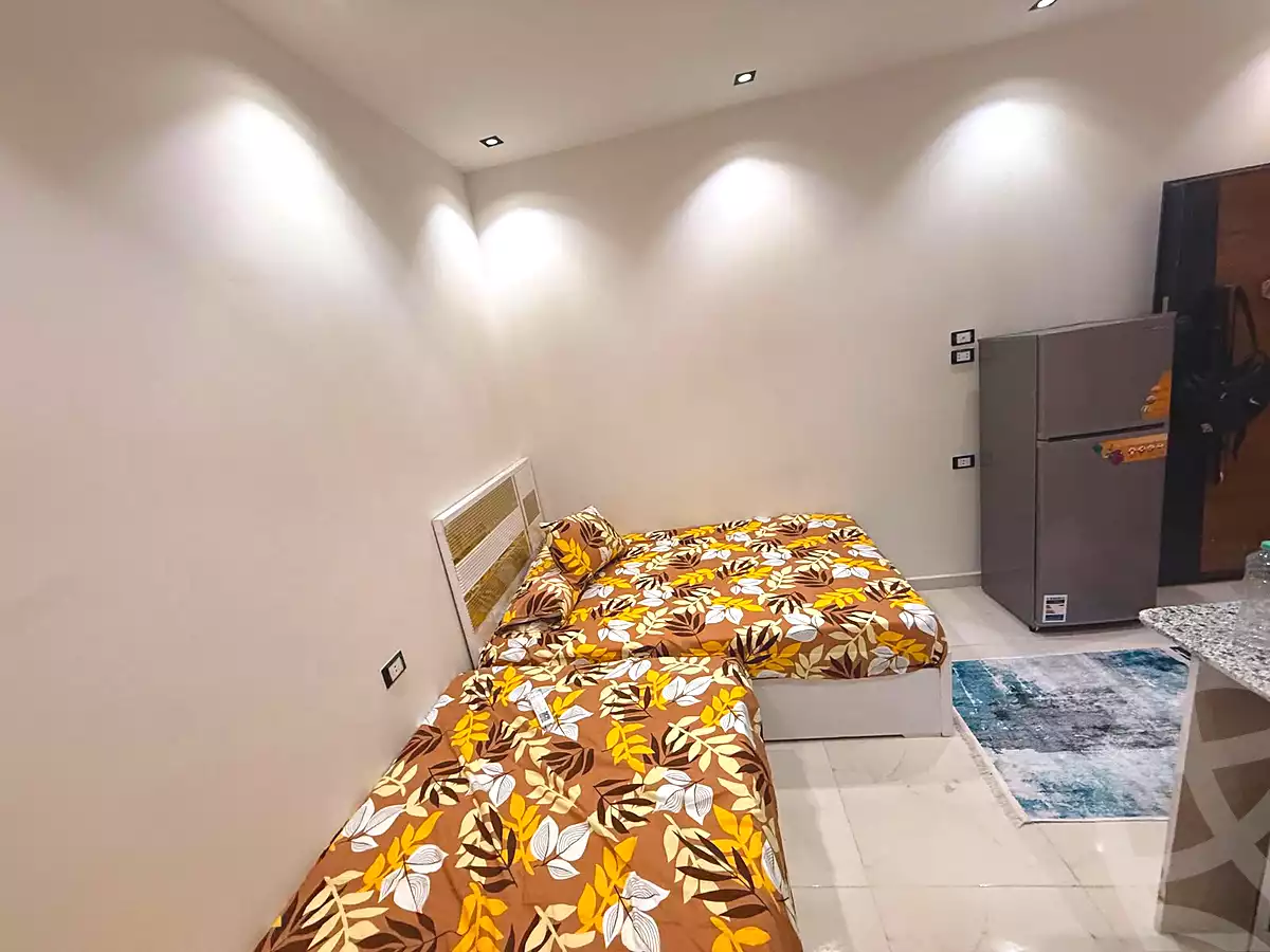 https://aqarmap.com.eg/ar/listing/7305622-for-sale-cairo-6th-of-october-el-ahyaa-neighborhood-2nd-generation-2000-st