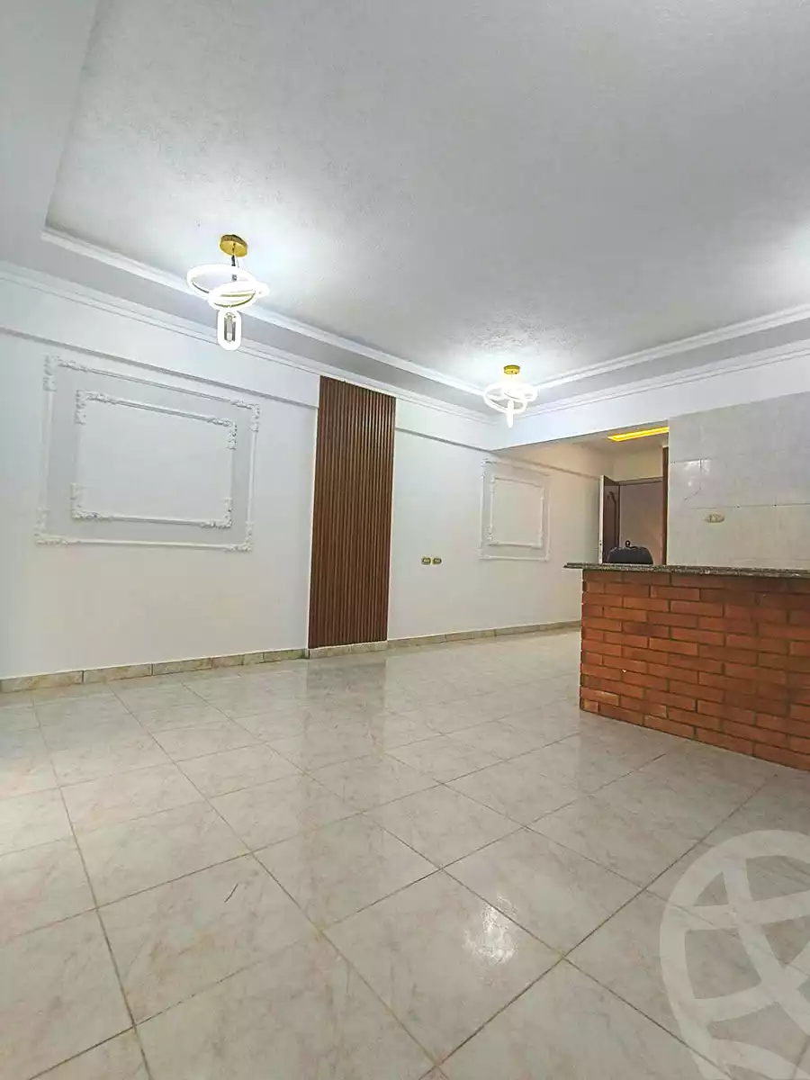 https://aqarmap.com.eg/en/listing/7306069-for-sale-alexandria-al-agamy-shataa-el-nakheel-no-8-st