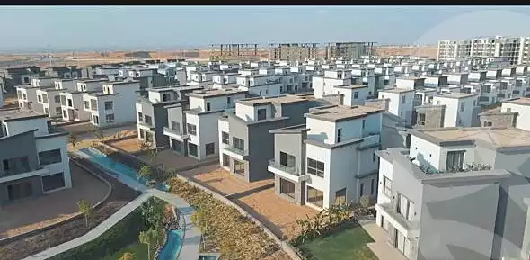 https://aqarmap.com.eg/ar/listing/7306144-for-sale-cairo-new-cairo-compounds-kmbwnd-kryk-twn-il-cazar