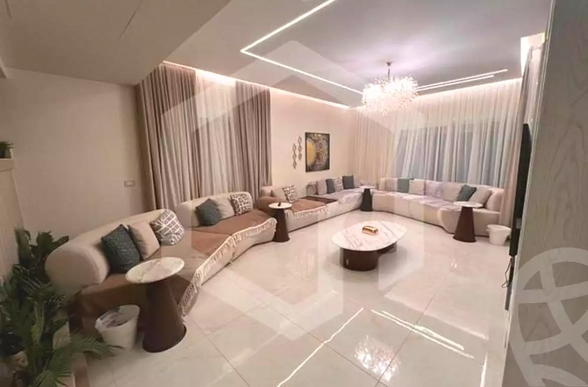 https://aqarmap.com.eg/ar/listing/7306302-for-sale-cairo-new-cairo-compounds-mwntn-fyw-y-syty-mountain-park-mountain-view-icity