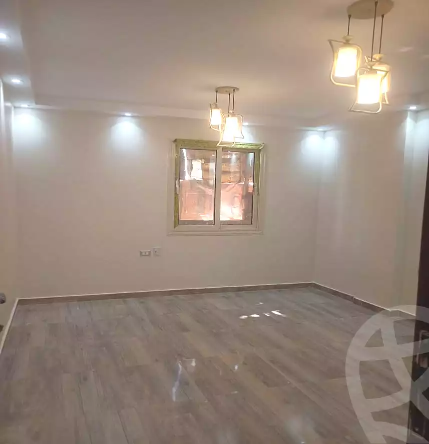 https://aqarmap.com.eg/en/listing/7306352-for-sale-cairo-new-cairo-el-ahyaa-third-neighborhood-street-1