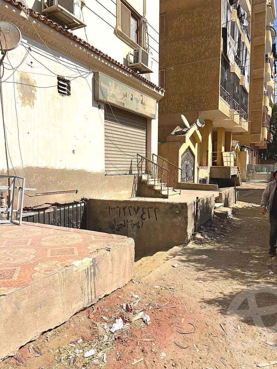 https://aqarmap.com.eg/en/listing/7306413-for-sale-cairo-6th-of-october-el-ahyaa-neighborhood-1st-al-maahad