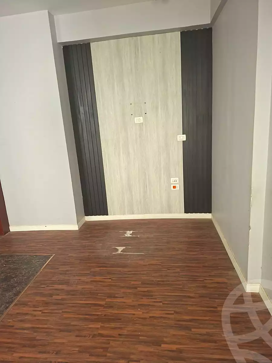 https://aqarmap.com.eg/ar/listing/7306588-for-rent-cairo-6th-of-october-central-axis