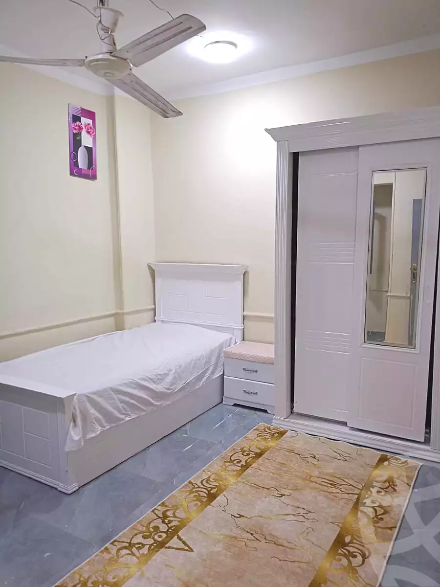 https://aqarmap.com.eg/en/listing/7306637-for-rent-cairo-manial-el-rawda-st