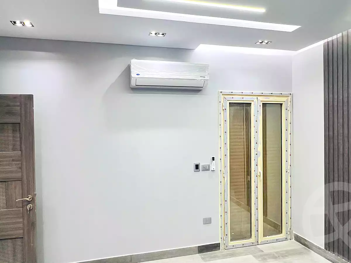 https://aqarmap.com.eg/ar/listing/7306756-for-sale-cairo-new-cairo-compounds-town-residence