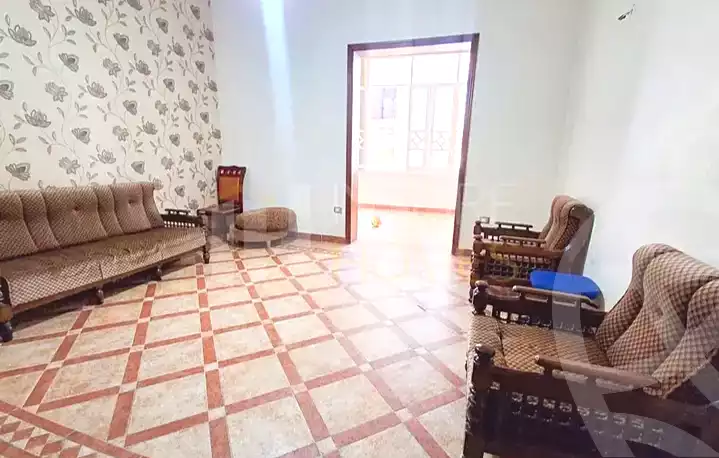 https://aqarmap.com.eg/en/listing/7306788-for-sale-alexandria-ibrahimia-omar-zafan-st