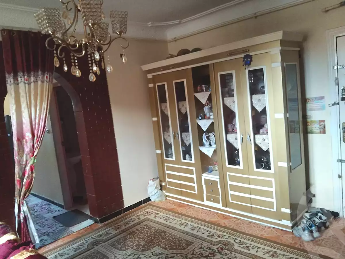 https://aqarmap.com.eg/en/listing/7306950-for-sale-alexandria-al-agamy-el-hanouvel-gabir-hafez-st