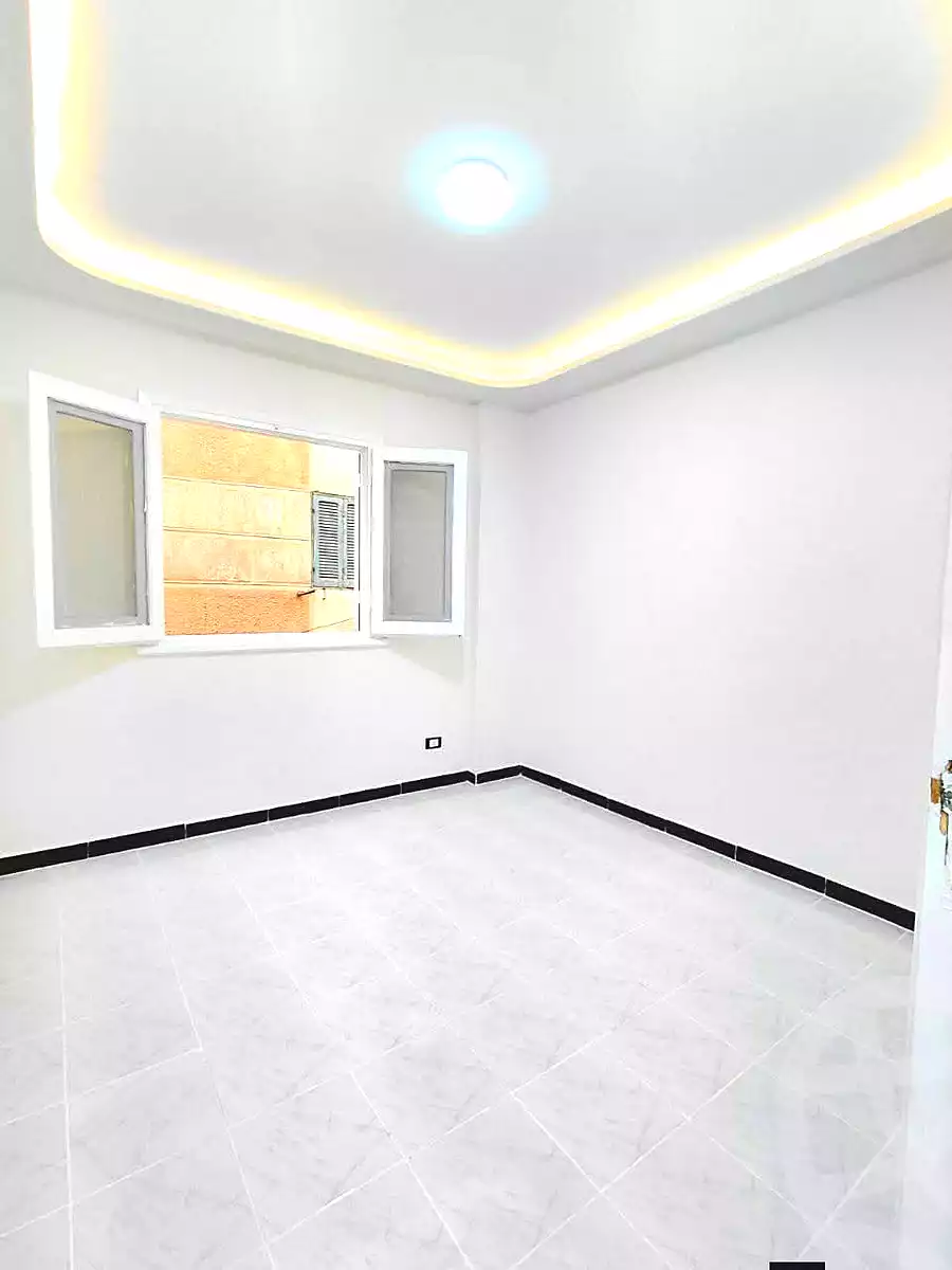 https://aqarmap.com.eg/en/listing/7306960-for-sale-alexandria-al-agamy-shataa-el-nakheel