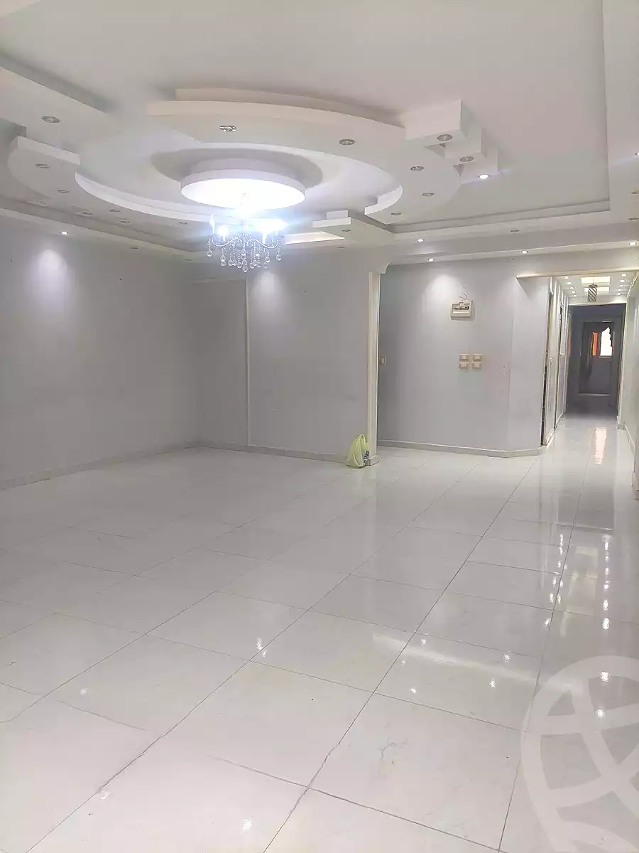 https://aqarmap.com.eg/ar/listing/7306959-for-rent-alexandria-el-asafra-l-sfr-bhry