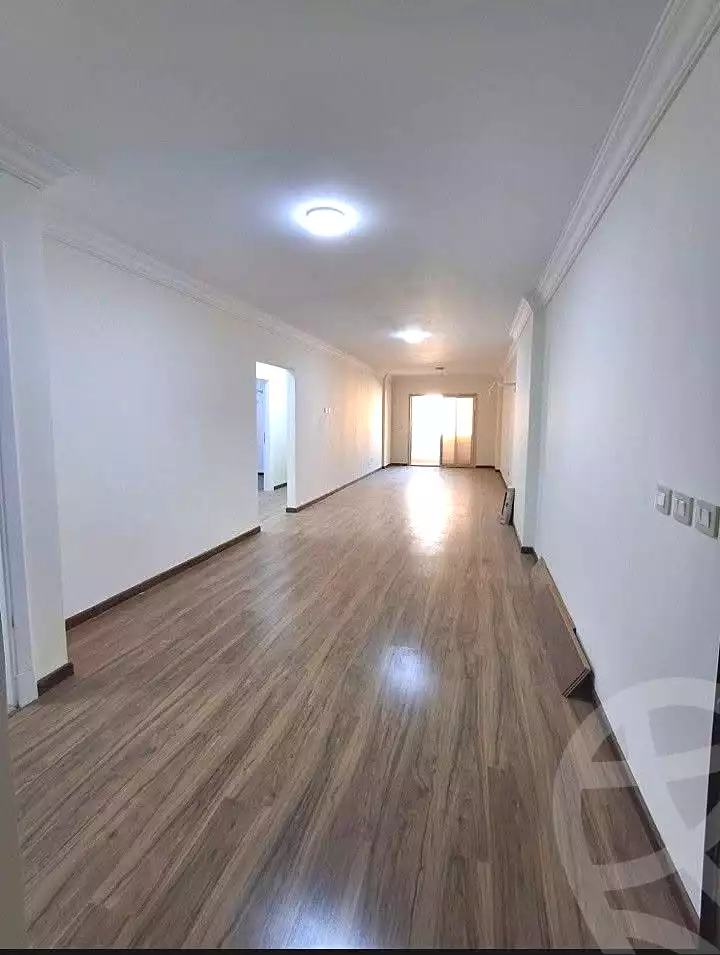 https://aqarmap.com.eg/ar/listing/7307170-for-sale-alexandria-lsywf-city-light-compound