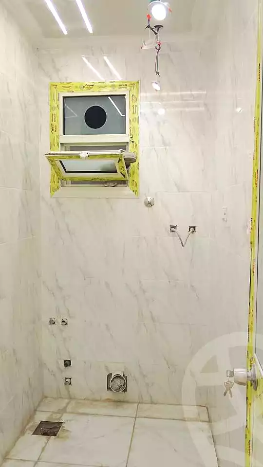 https://aqarmap.com.eg/ar/listing/7307299-for-sale-alexandria-sydy-bshr-sydy-bshr-qbly