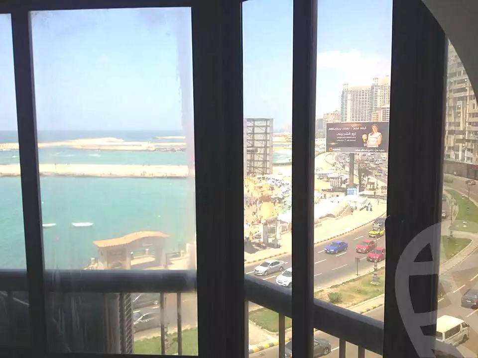 https://aqarmap.com.eg/ar/listing/7307348-for-sale-alexandria-glim