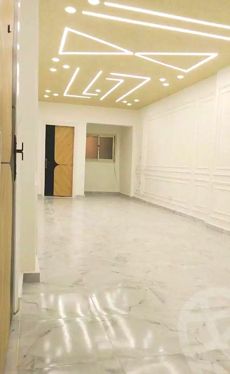 https://aqarmap.com.eg/ar/listing/7307503-for-sale-alexandria-el-asafra-shr-45
