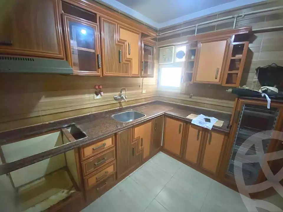 https://aqarmap.com.eg/ar/listing/7307569-for-sale-alexandria-miami-shr-jml-bd-lnsr