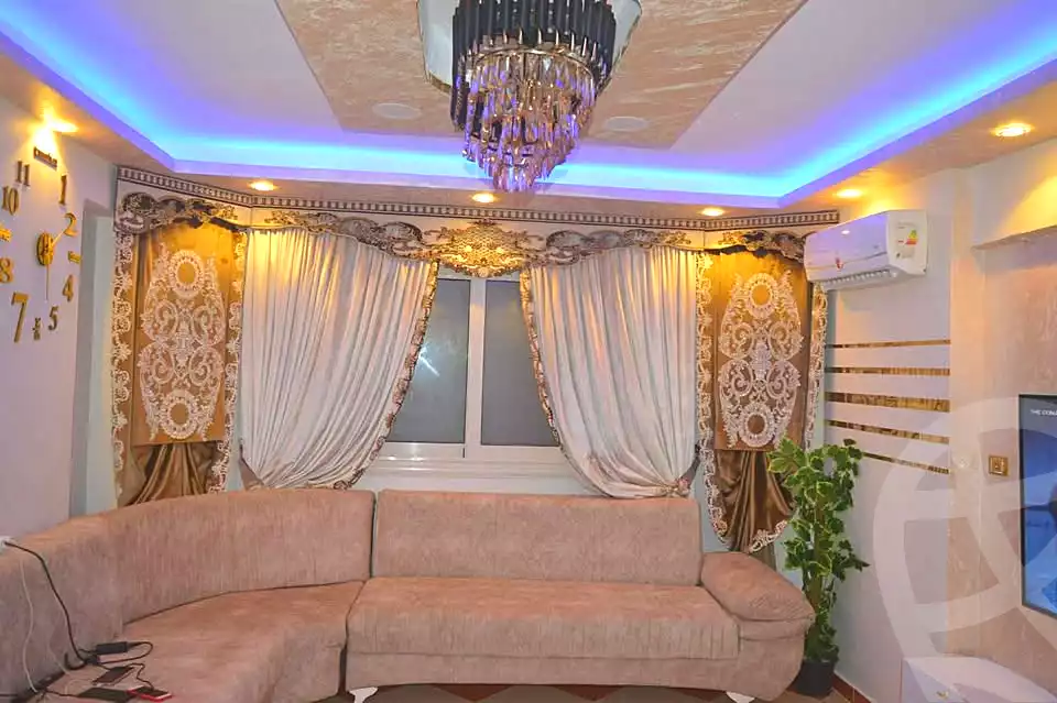https://aqarmap.com.eg/ar/listing/7307607-for-sale-alexandria-al-agamy-lbytsh-bianchiii