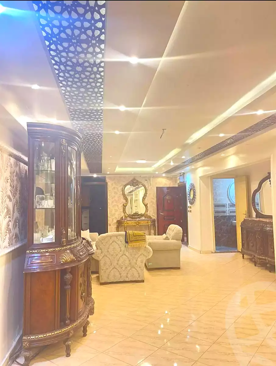 https://aqarmap.com.eg/en/listing/7307760-for-sale-alexandria-camp-cesar